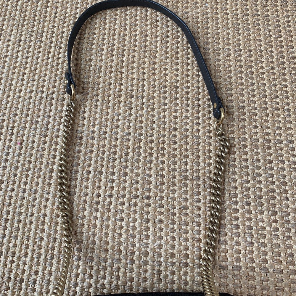 Gucci Marmont crossbody bag in small - Picture 4 of 9